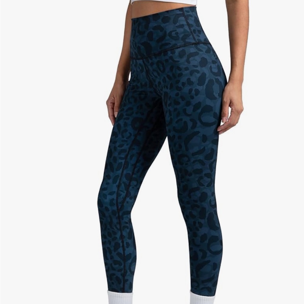 Colorfulkoala High Waisted Tummy Control Leggings in Blue Leopard, Size XS